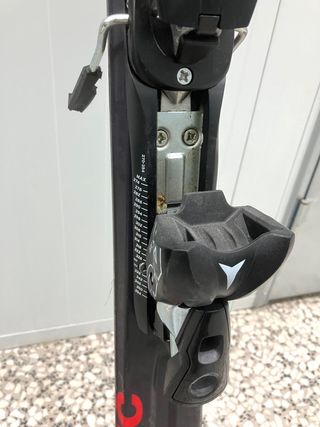 Esquís Atomic D2 161 cm