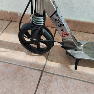 Patinete Oxelo MID 9 prácticamente nuevo