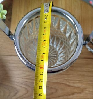 Cubitera de cristal tallado con pinzas