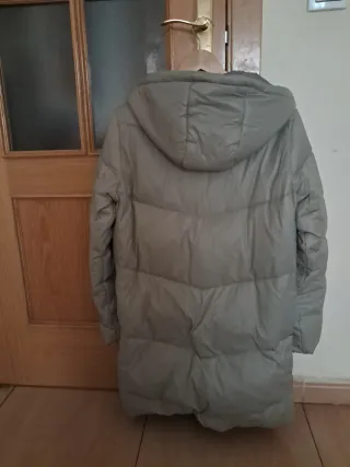 Parka de plumas mujer gris