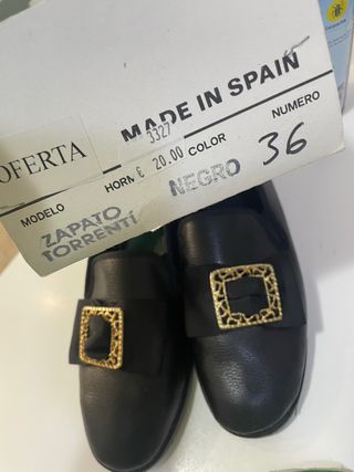 Zapatos Chapines Fallero Niño Negros.
Num 36