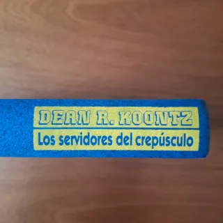 Los Servidores Del Crepusculo