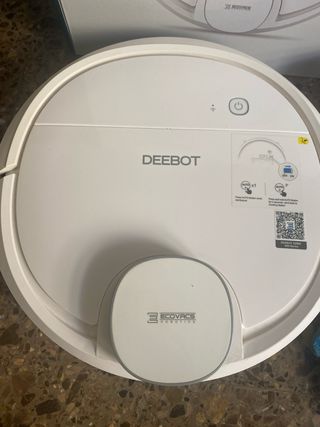 Robot Aspirador Deebot Ozmo 900