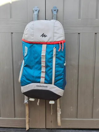 Nevera Mochila Quechua Azul y Gris 30L