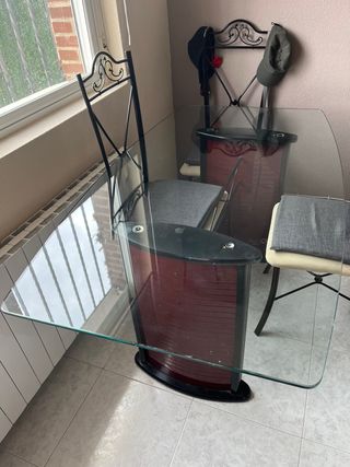 Mesa de comedor cristal y metal