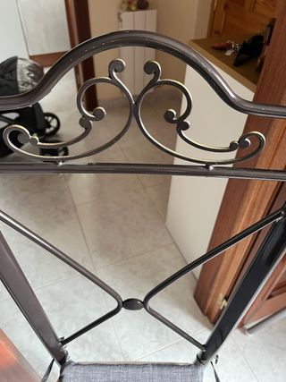 Mesa de comedor cristal y metal