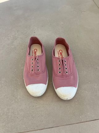 Zapatillas Cienta niña rosas talla 35