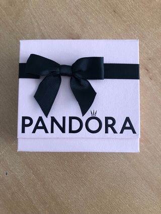 Caja de joyas Pandora rosa
