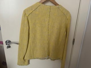 Chaqueta Chanel Amarilla