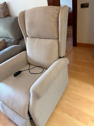 Sillón individual eléctrico beige