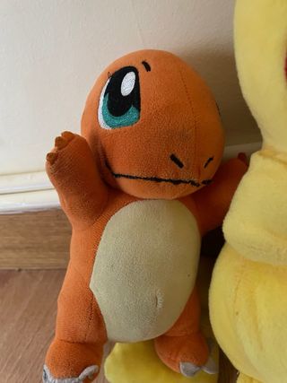 Lote Peluches Pokémon: Pikachu, Charmander, Blasto
