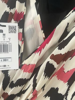 Vestido Scalpers  cut out 2025 a estrenar