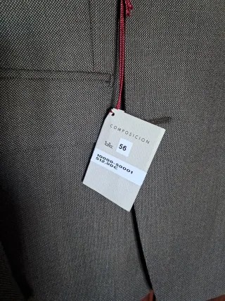 Traje de chaqueta marrón sin estrenar