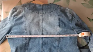 Cazadora vaquera tipo casaca