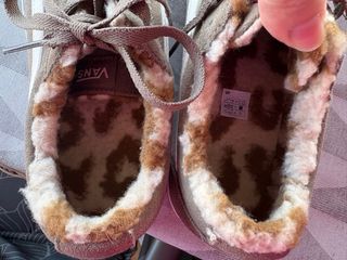Zapatillas Vans borreguito talla 38 NUEVAS