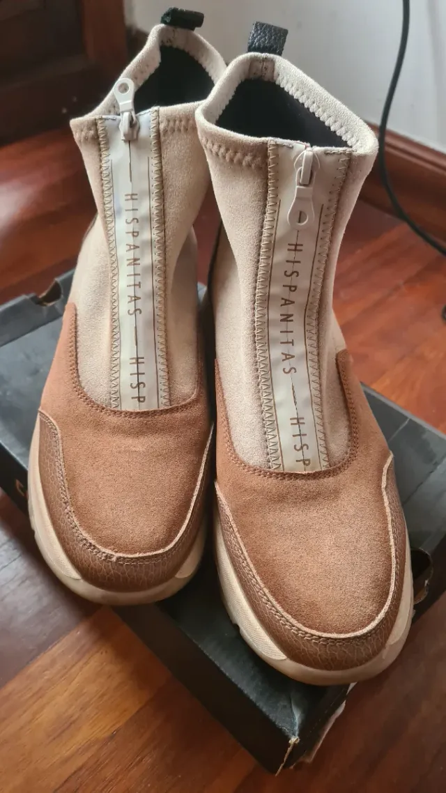 Botines Hispanitas Beige y Marrón 41