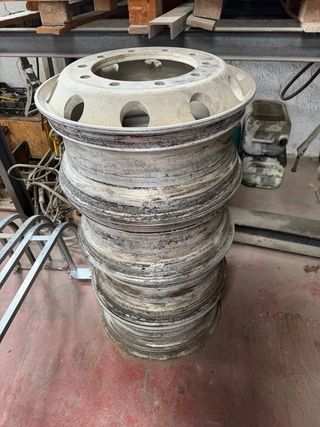 6 Llantas de aluminio para camión 