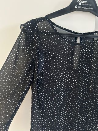 Camisa de lunares