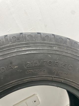 Rueda de furgoneta
marca michelin 