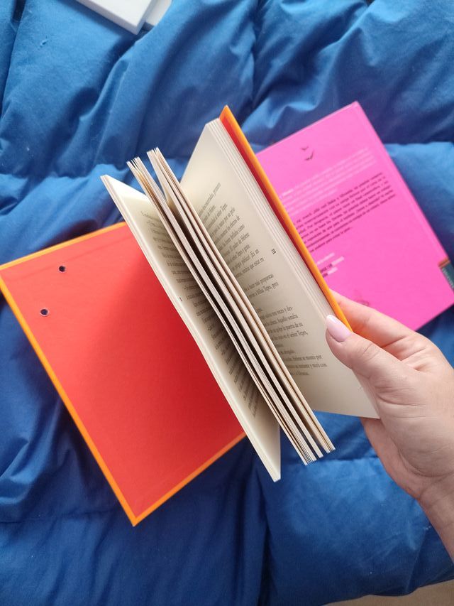 Prohibido morder y que amiga tan deliciosa!