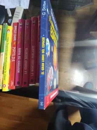 Geronimo Stilton. El gran libro del espacio: ¡U...