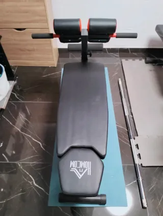 Banco de abdominales nuevo sin usar 