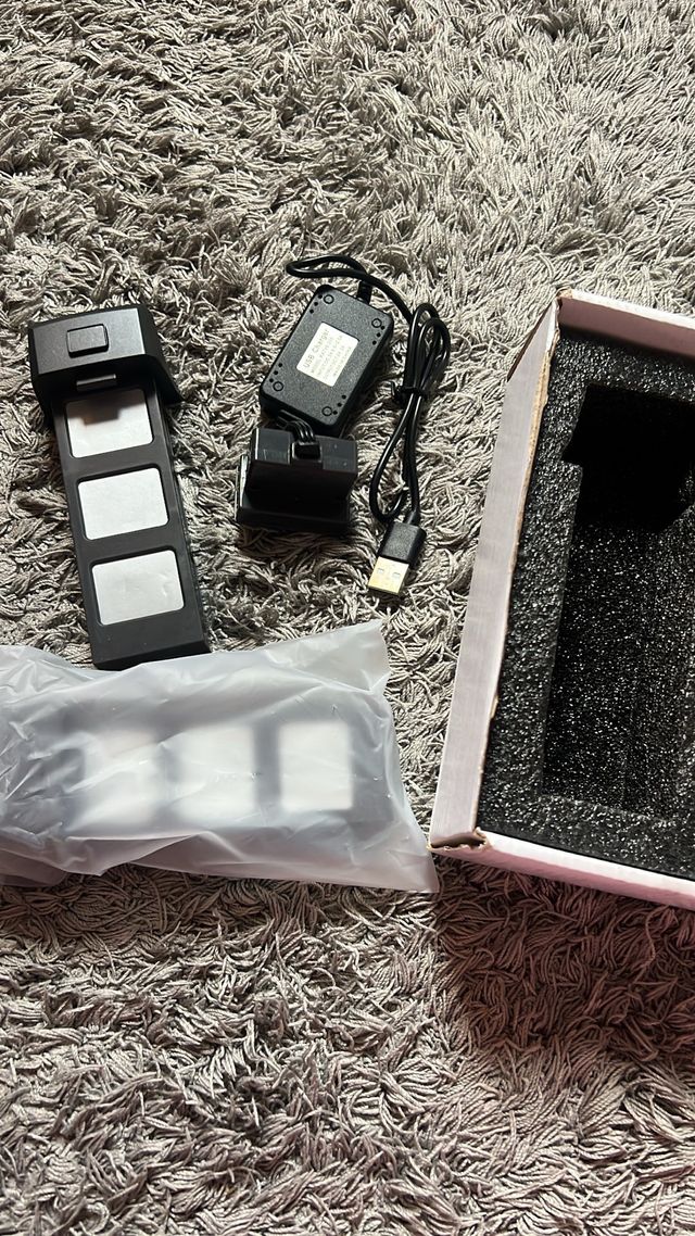 Batería Drone Negra y Blanca