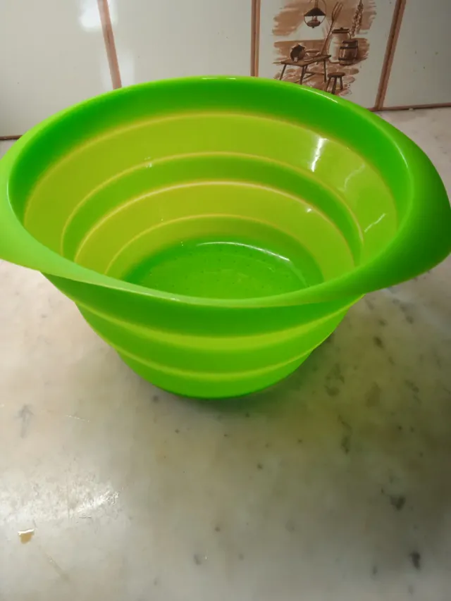 Scolapasta pieghevole