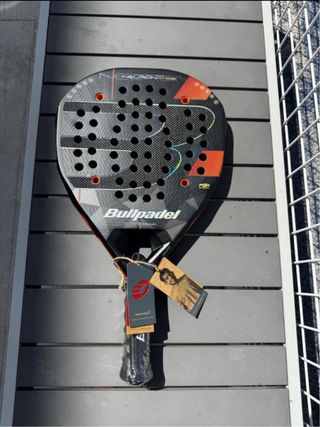 Pala Bullpadel Neuron 02 Edge Fede Chingoto