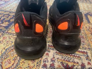 Nike Air Max 720 Nero Arancione