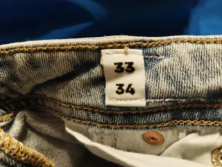 Pantalón vaquero Jack & Jones desgastado