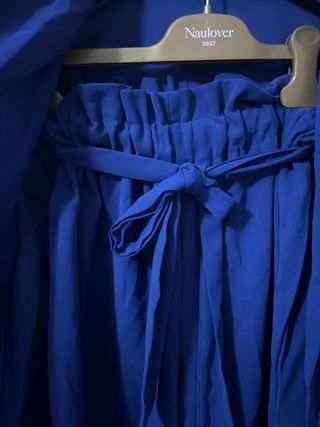 Traje azul chaqueta y pantalón fino