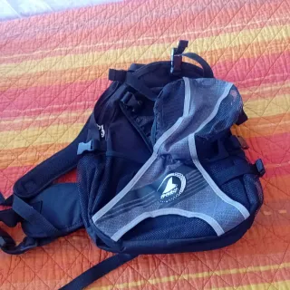 Mochila para patines negra