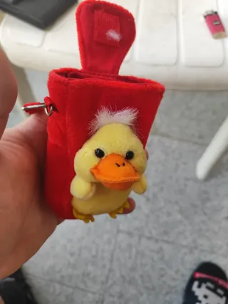 Bolsa Pato Peluche Roja y Amarilla con sonido