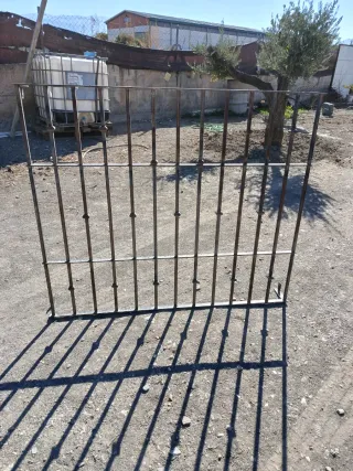 Reja metálica de seguridad