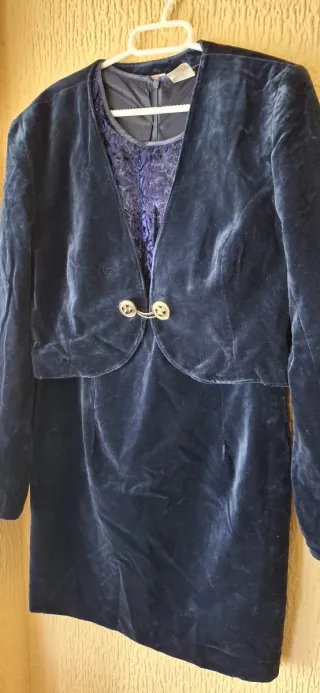 Conjunto Vestido y Chaqueta Terciopelo Azul