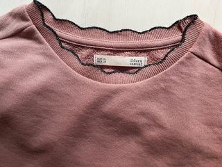 Jersey rosa con volantes