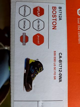 Scarpe da lavoro Base Boston 43
PREZZO TRATTABILE!