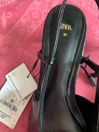 Zapatos destalonados Zara Talla 39