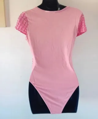 Body rosa texturizado