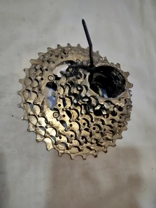 Piñonera Shimano Carretera