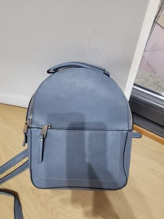 Mochila Stradivarius azul