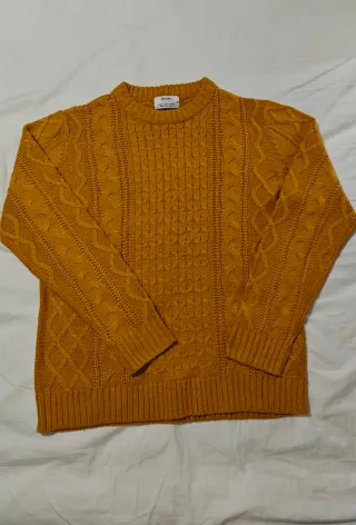 Jersey Bershka Mostaza Trenzado