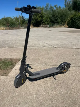Patinete Eléctrico Xiaomi Pro Esencial