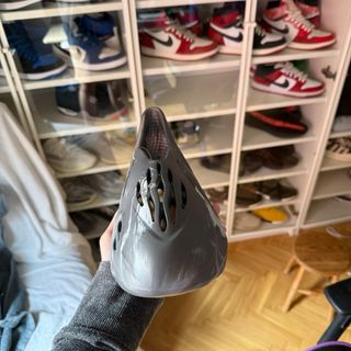 Yeezy Foam Runner MX Granite