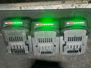 Cargador y baterias GESIPA