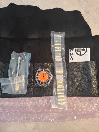 Reloj T.A.C.T.I.C.O. UDT