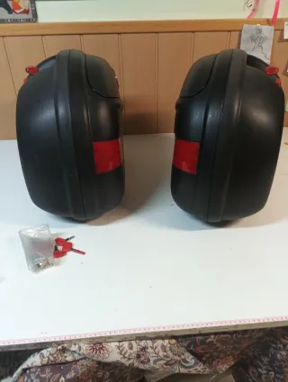 Maletas GIVI Negro/Rojo
