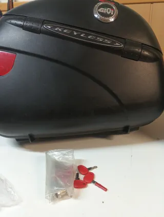 Maletas GIVI Negro/Rojo