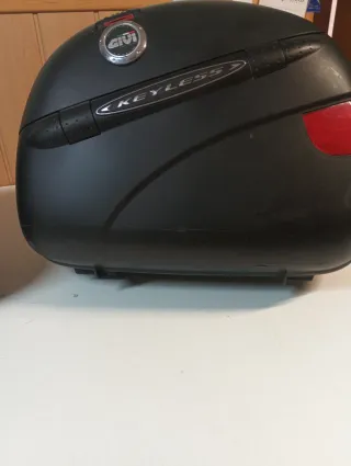 Maletas GIVI Negro/Rojo